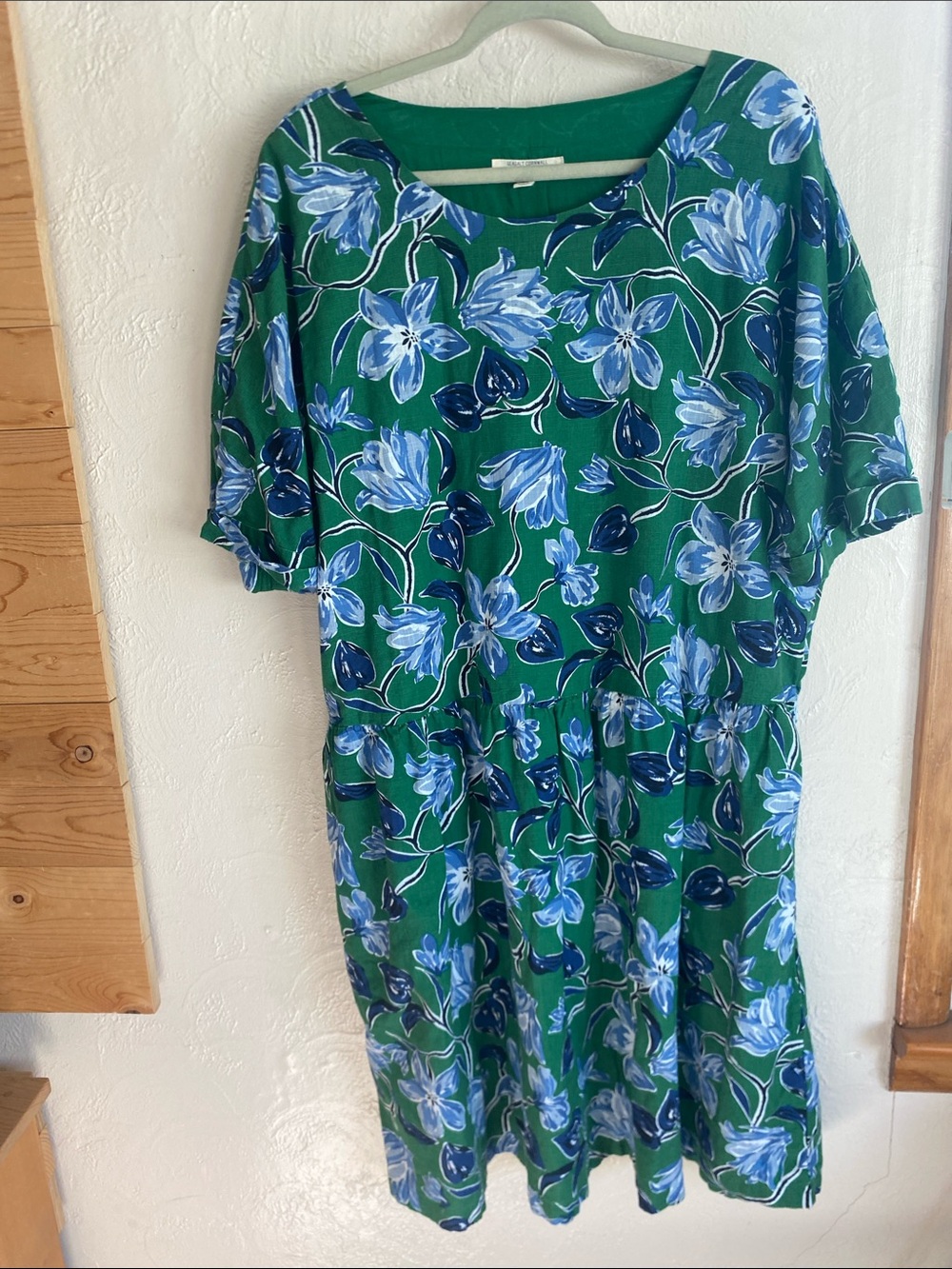 Green Floral Midi Dress with Blue Bloom Print — Women's Casual Midi